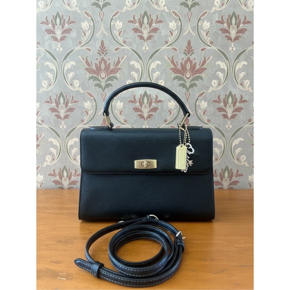 Coach Handbags - Vintage 1999 Coach Gramercy Satchel 7008 Black Leather Made in Italy
